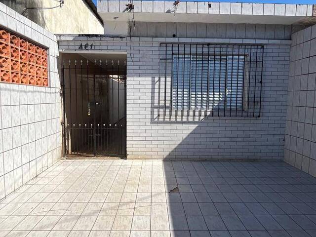 Casa para Locação em São Vicente - 4