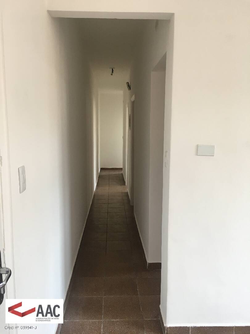Apartamento para alugar com 2 quartos, 70m² - Foto 5