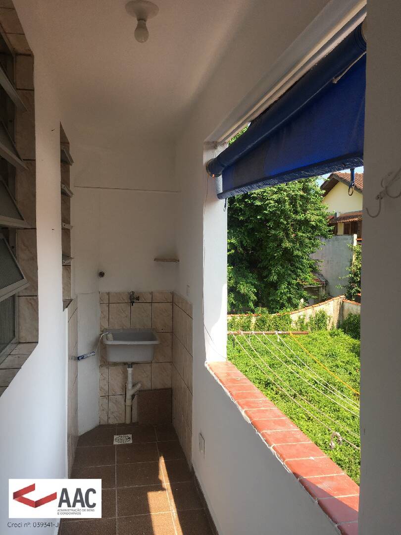 Apartamento para alugar com 2 quartos, 70m² - Foto 9