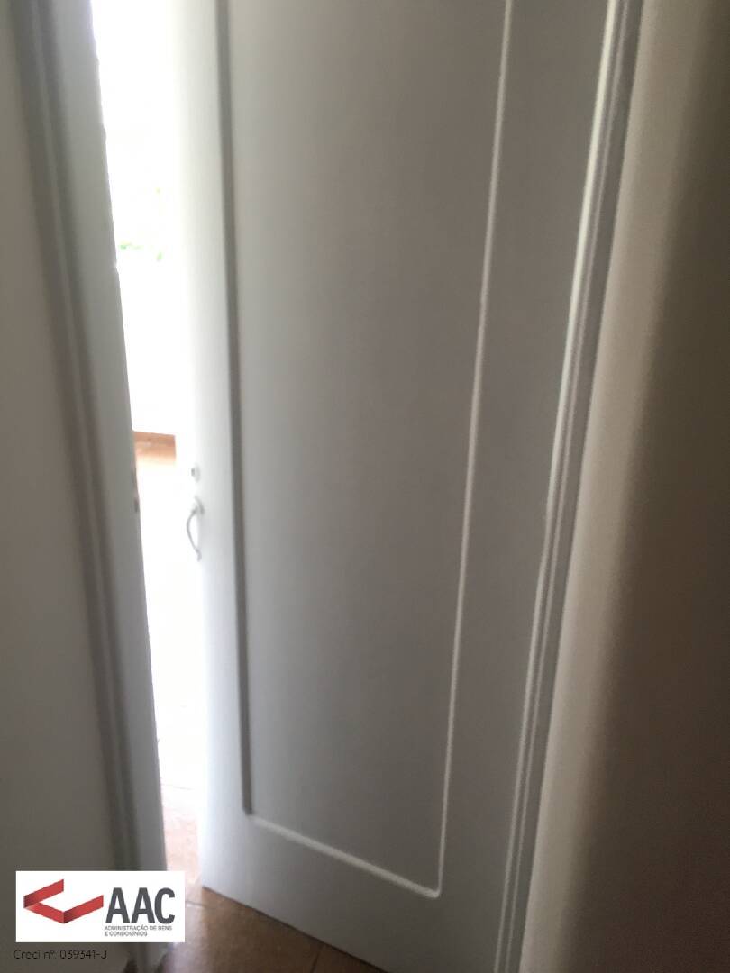 Apartamento para alugar com 2 quartos, 70m² - Foto 16