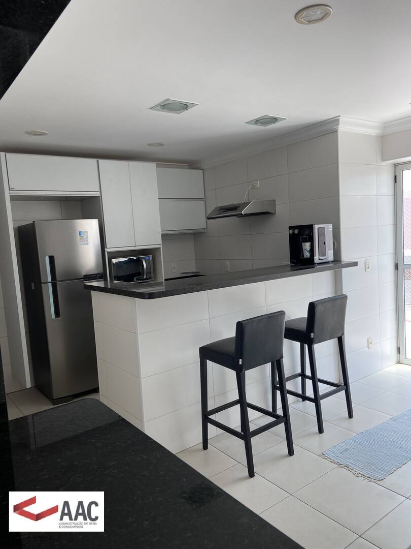 Apartamento para alugar com 3 quartos, 190m² - Foto 22