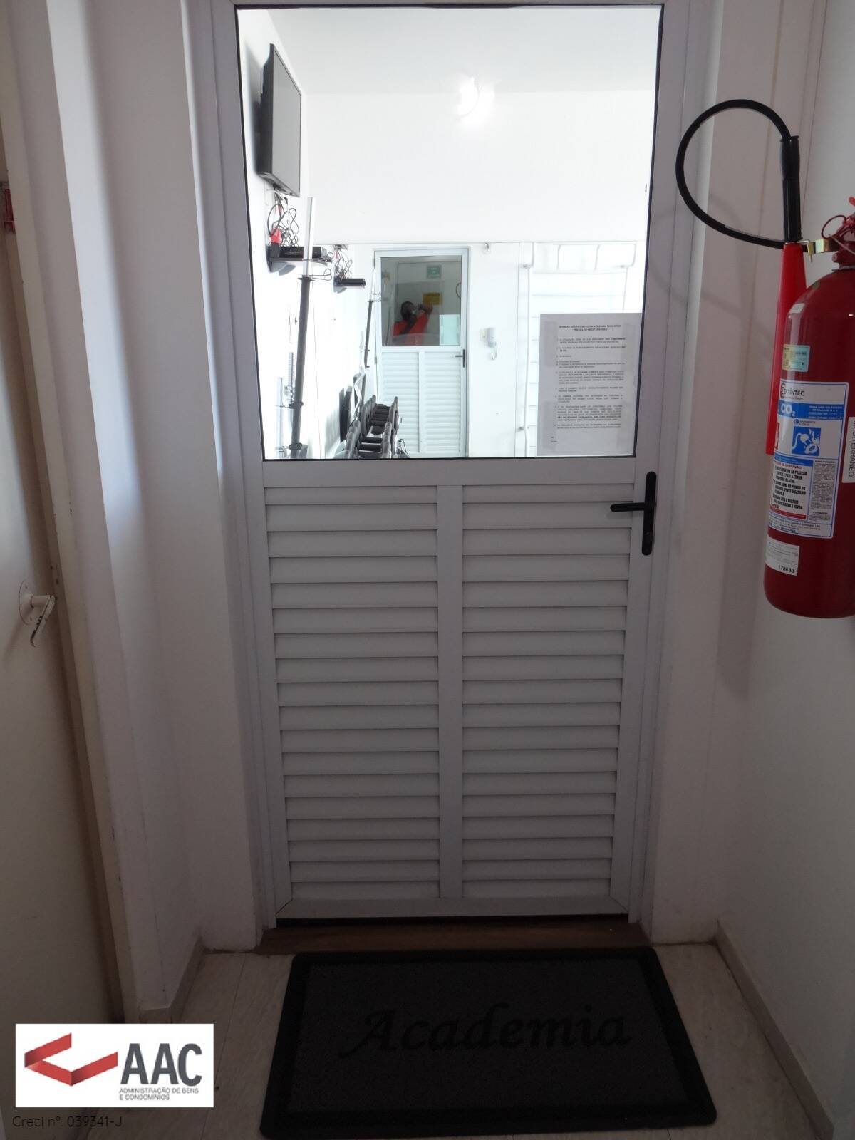 Apartamento para alugar com 3 quartos, 190m² - Foto 35