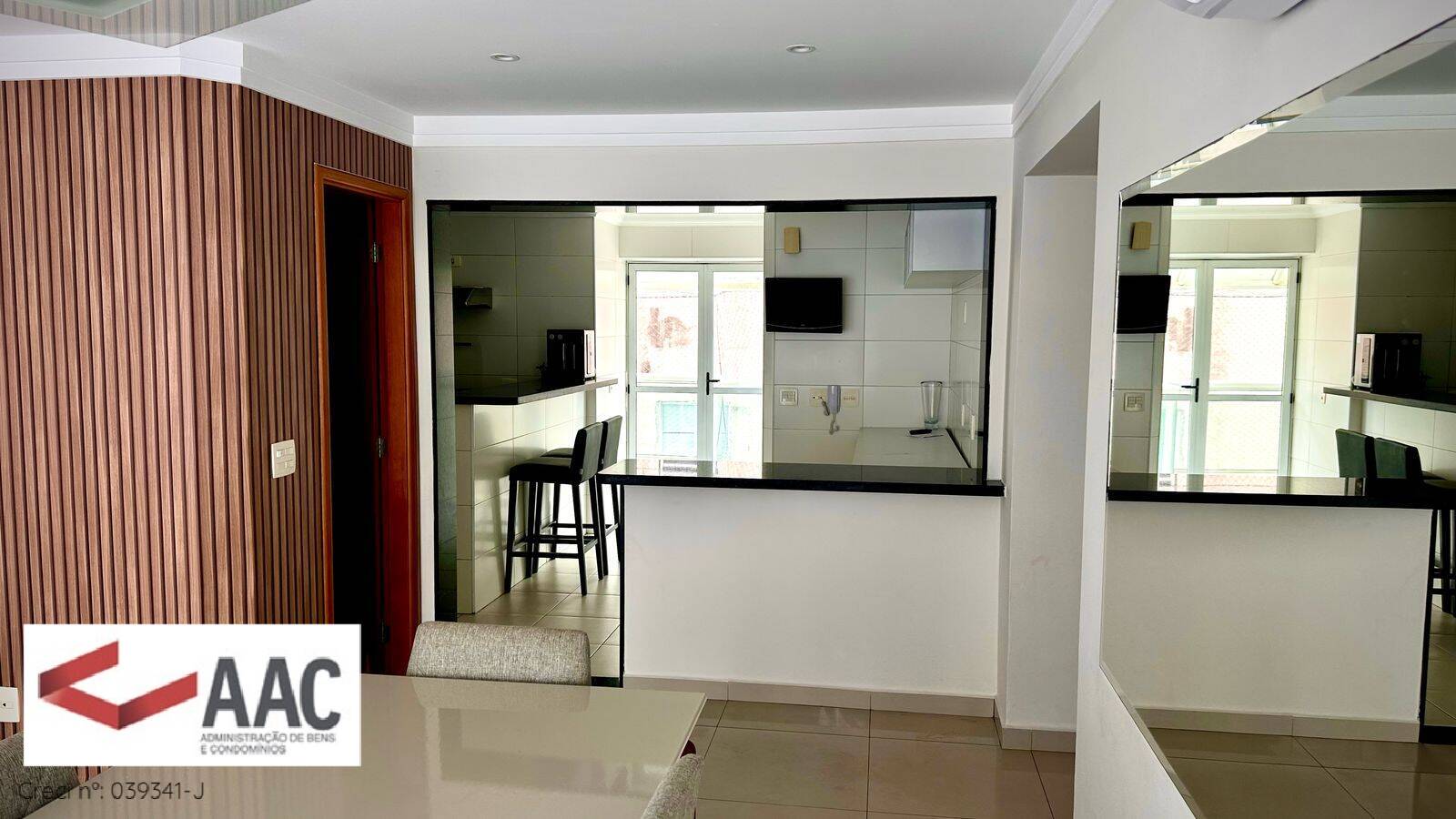 Apartamento para alugar com 3 quartos, 190m² - Foto 9
