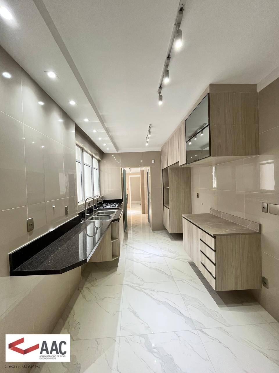 Apartamento para alugar com 3 quartos, 179m² - Foto 24
