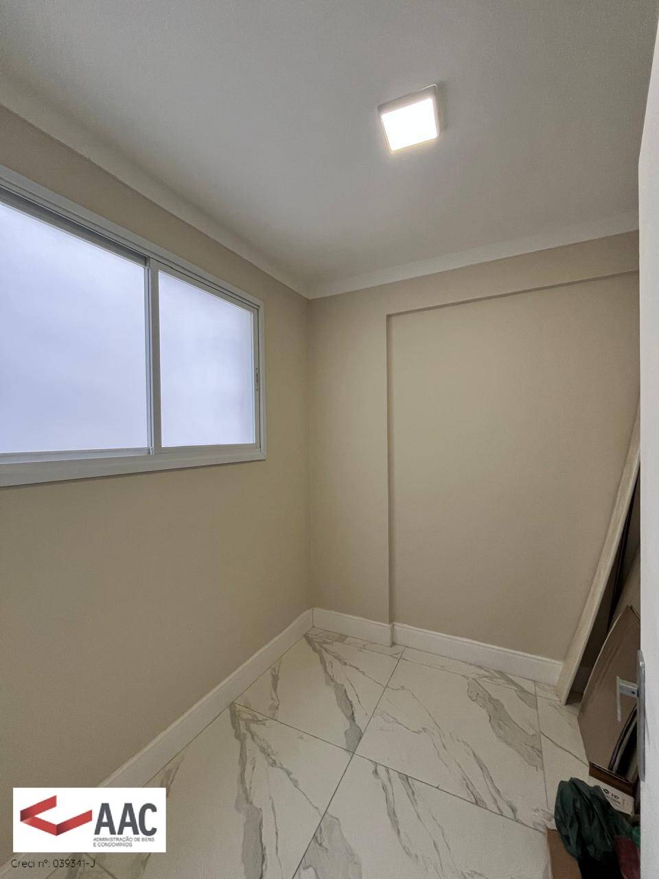 Apartamento para alugar com 3 quartos, 179m² - Foto 28