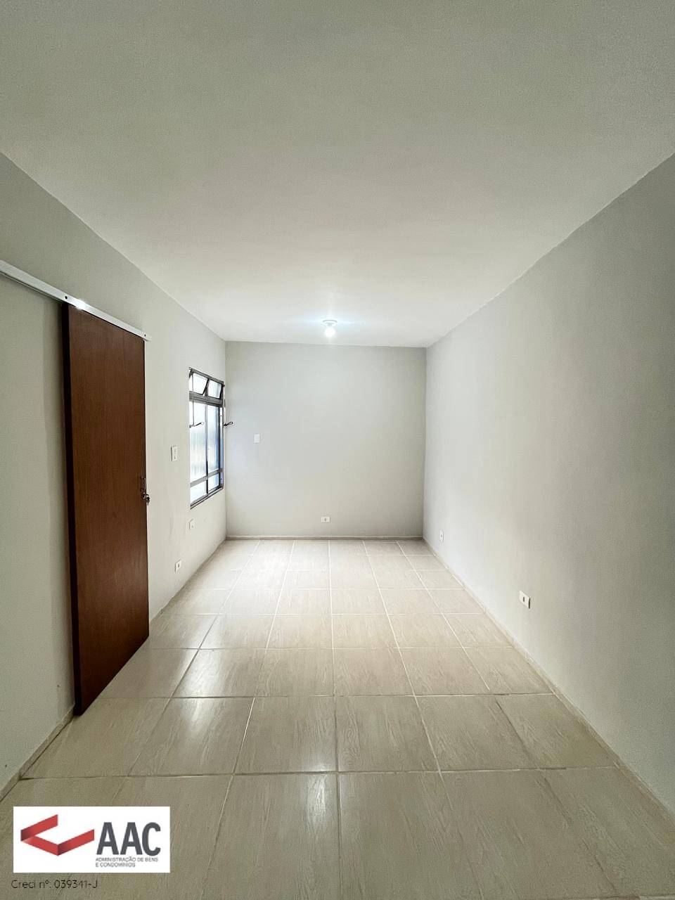 Apartamento para alugar com 1 quarto, 45m² - Foto 9