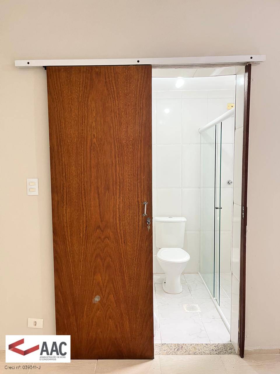 Apartamento para alugar com 1 quarto, 45m² - Foto 10