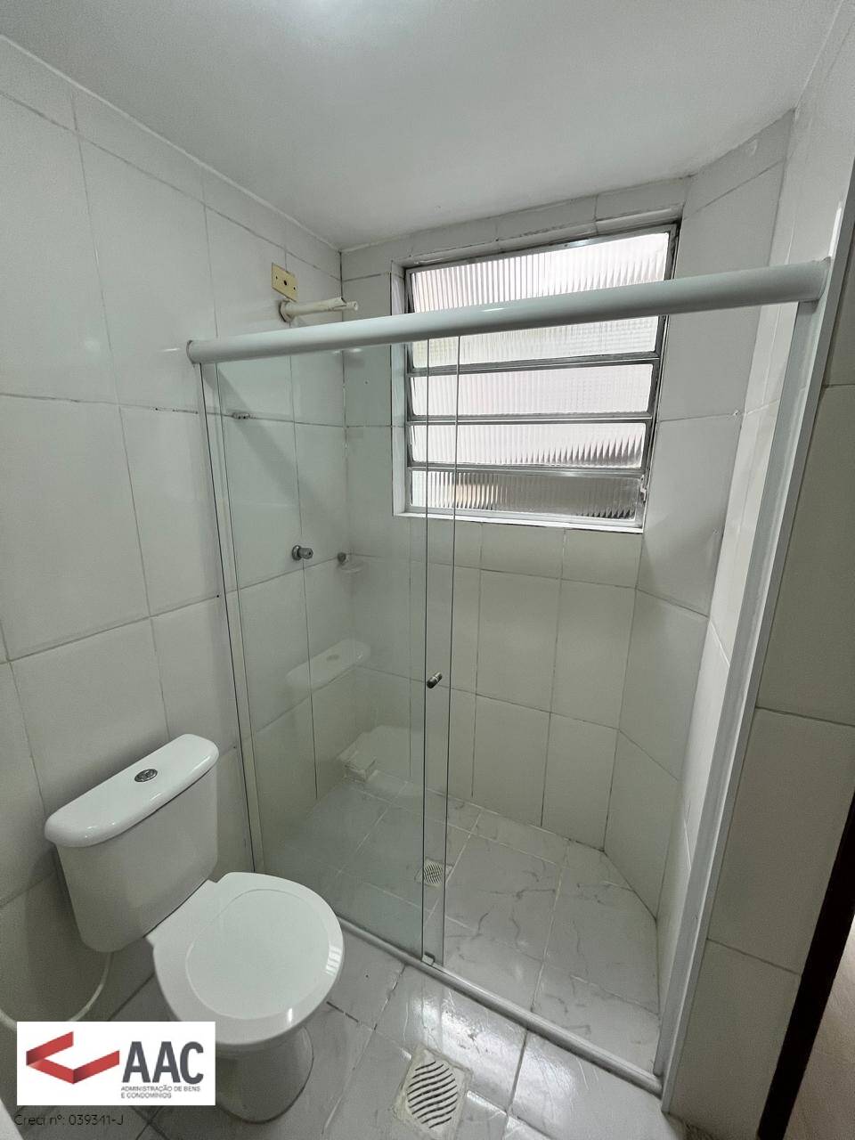 Apartamento para alugar com 1 quarto, 45m² - Foto 12
