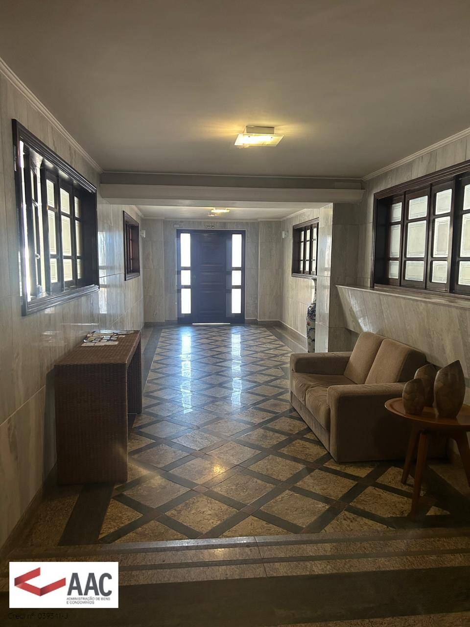 Apartamento para alugar com 2 quartos, 85m² - Foto 1