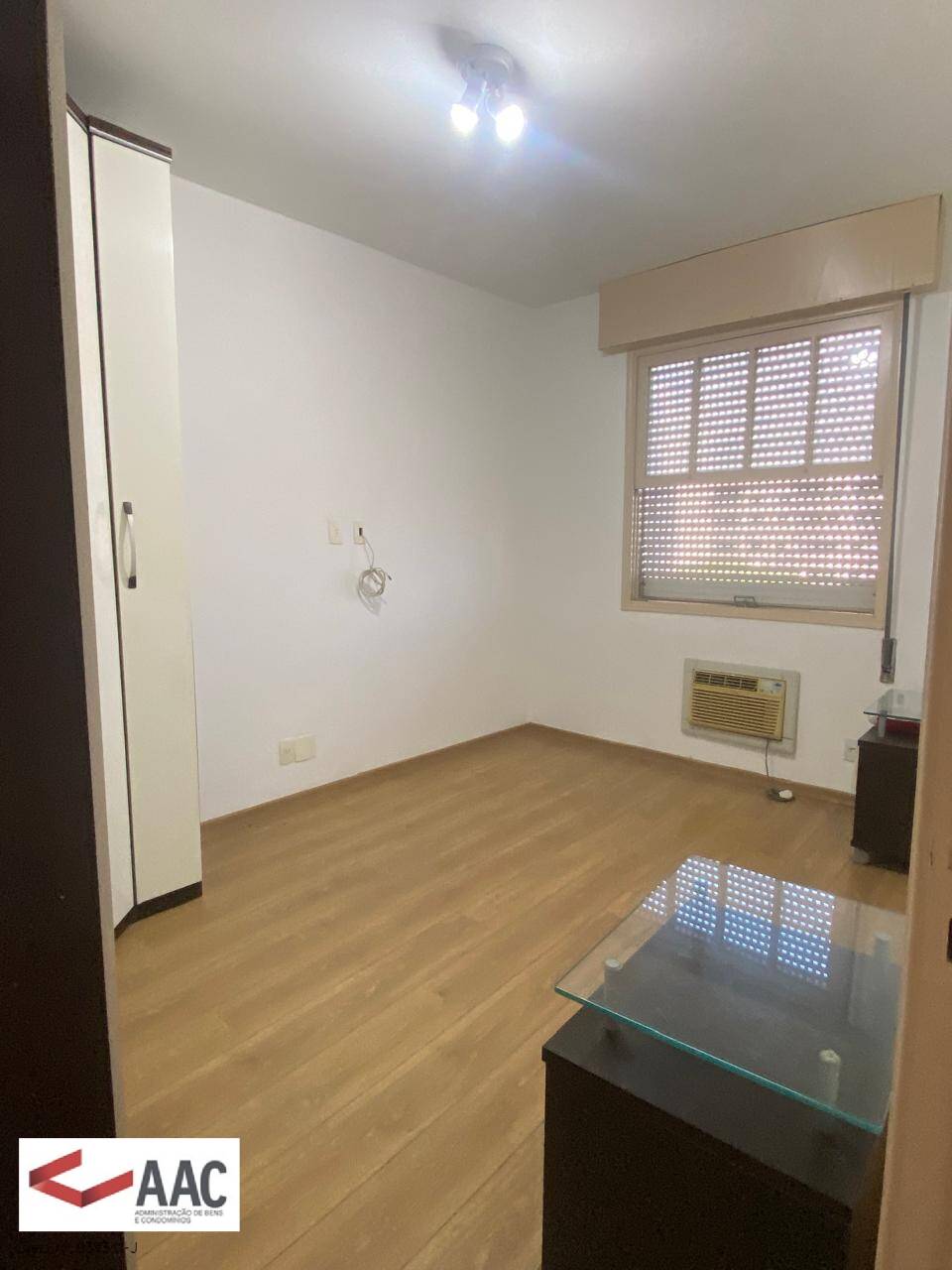 Apartamento para alugar com 2 quartos, 112m² - Foto 8