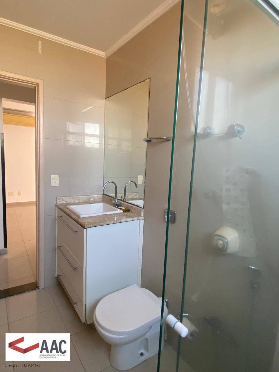 Apartamento para alugar com 2 quartos, 112m² - Foto 12