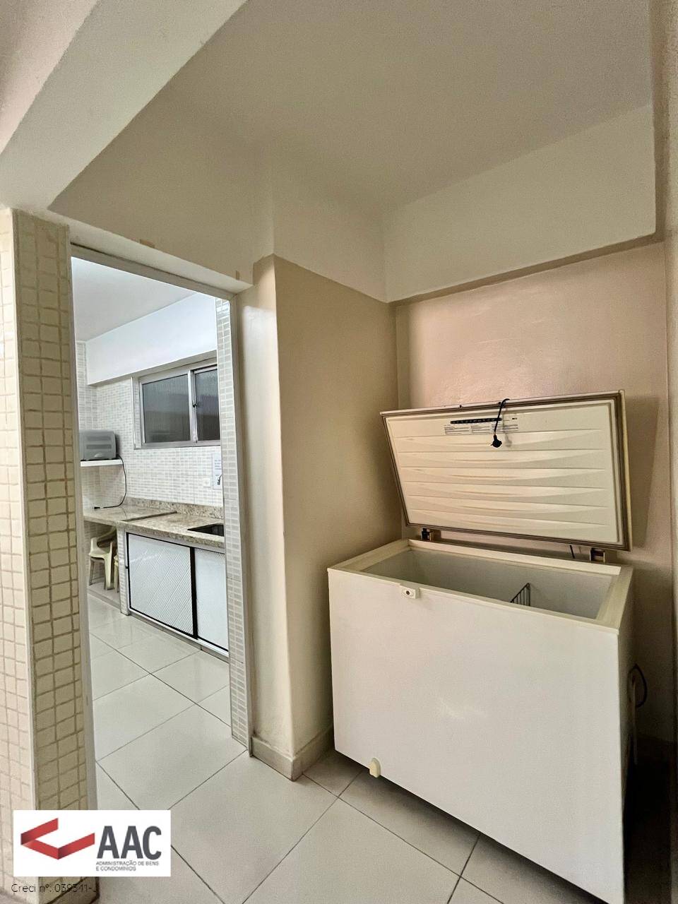 Apartamento para alugar com 2 quartos, 112m² - Foto 25