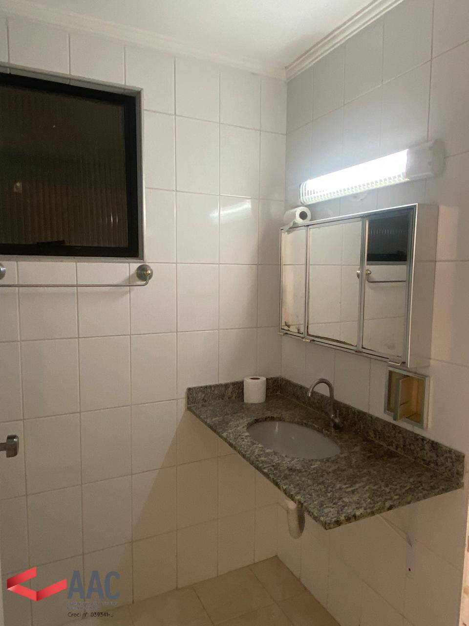 Apartamento para alugar com 2 quartos, 80m² - Foto 7