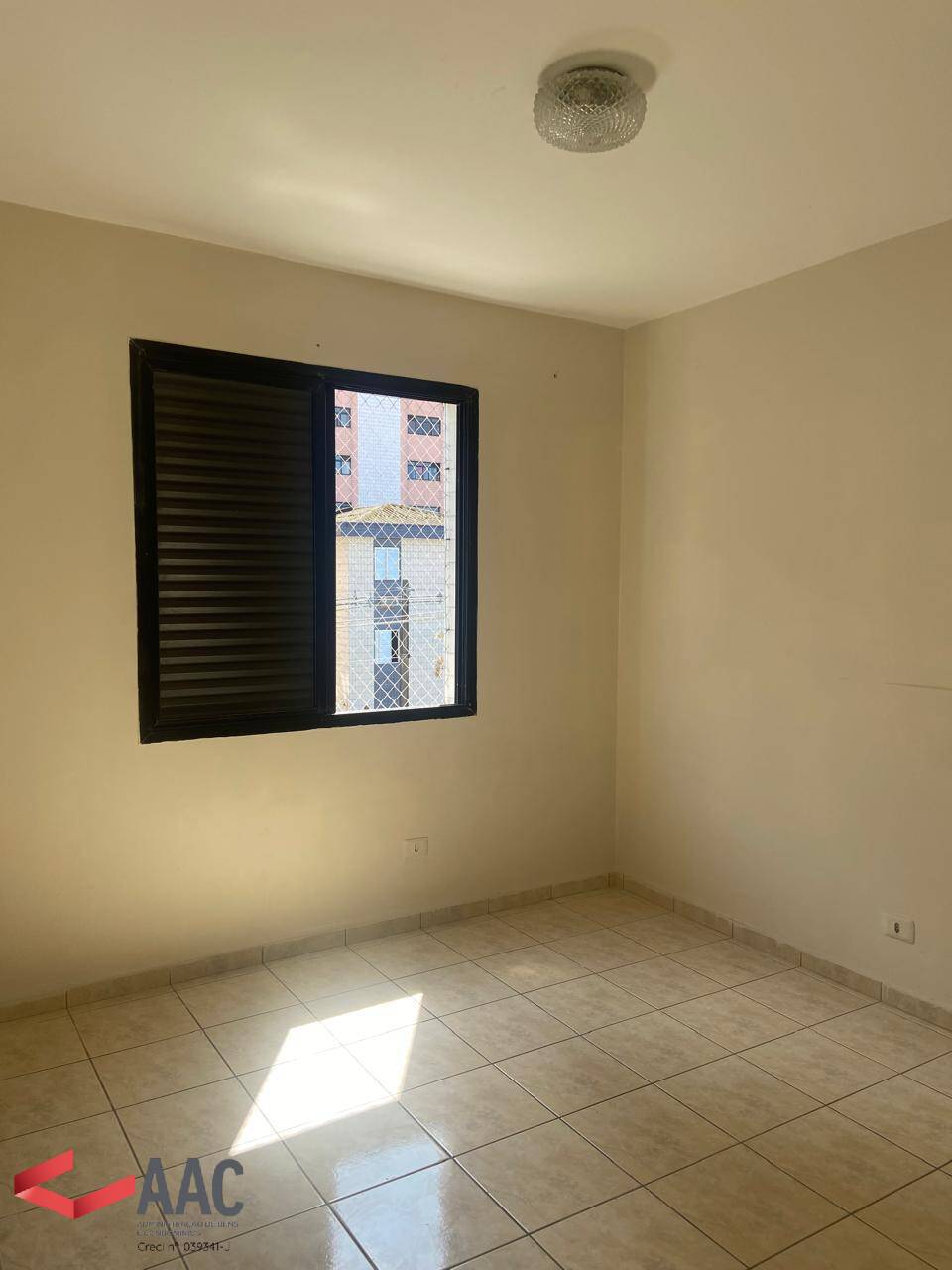 Apartamento para alugar com 2 quartos, 80m² - Foto 5