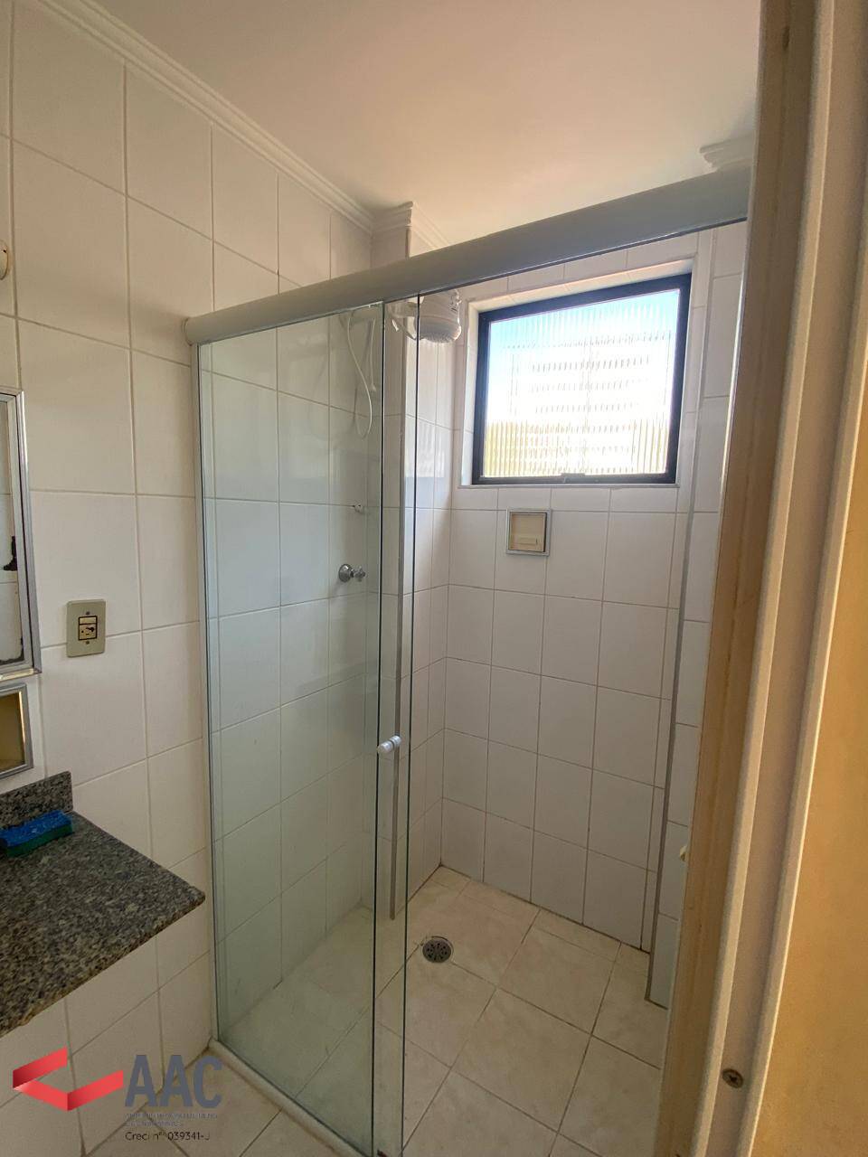 Apartamento para alugar com 2 quartos, 80m² - Foto 11